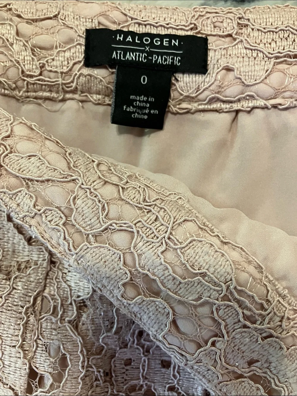 Halogen feminine line